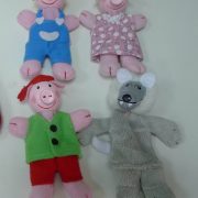 finger puppets-three little pigs