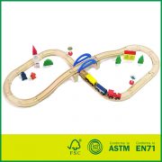 Low priced educational beech wood EN-71 certified children train set 37pcs toy wooden railway play set