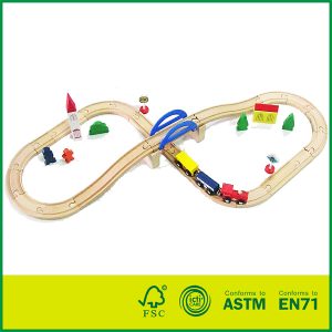 Gỗ sồi giáo dục giá rẻ được chứng nhận EN-71 bộ xe lửa trẻ em 37 món đồ chơi bằng gỗ bộ đồ chơi đường sắt